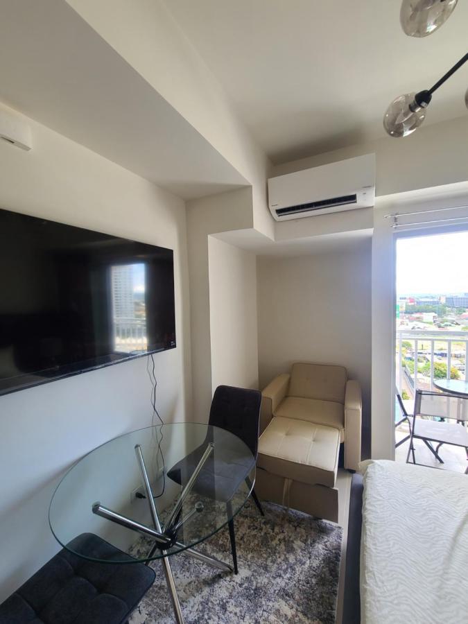 Inspiria Condo Free Airport Pickup For 3 Nights Stay Or More Davao City 외부 사진